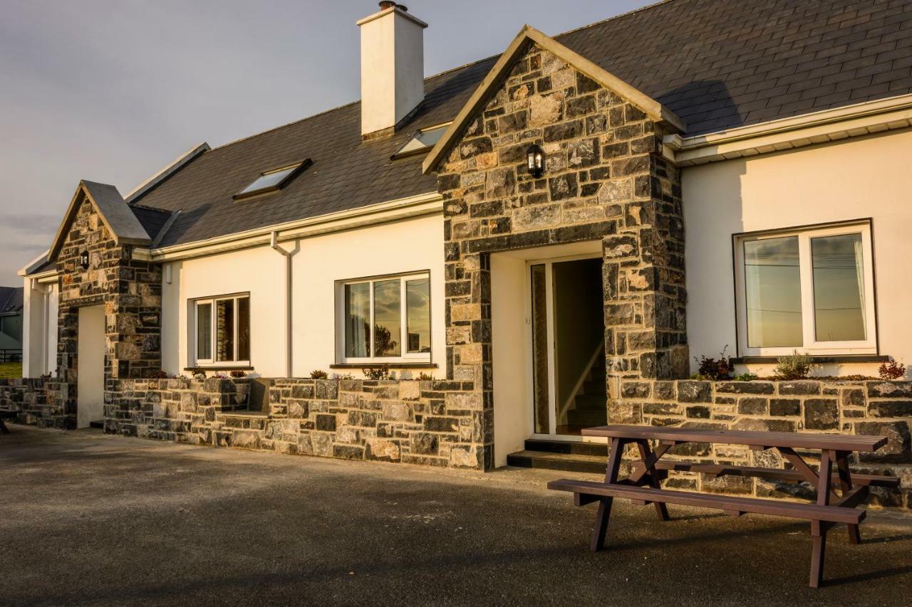 The Pipers Rest Hotel Doolin Exterior photo